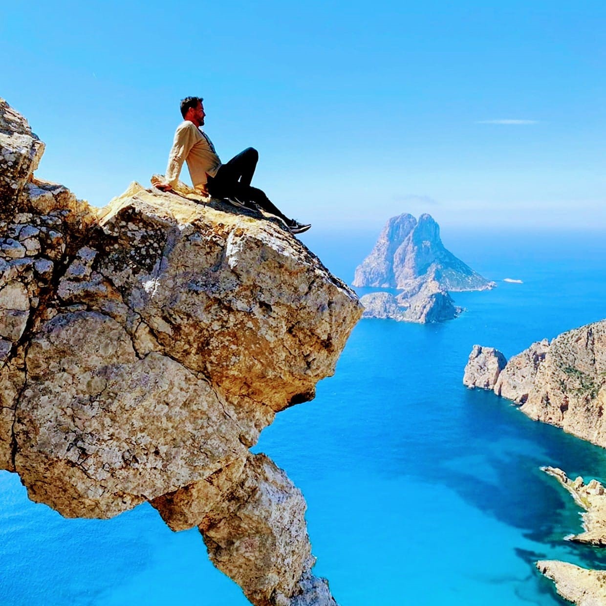 WhatsApp Image 2024-03-20 at 08.17.03